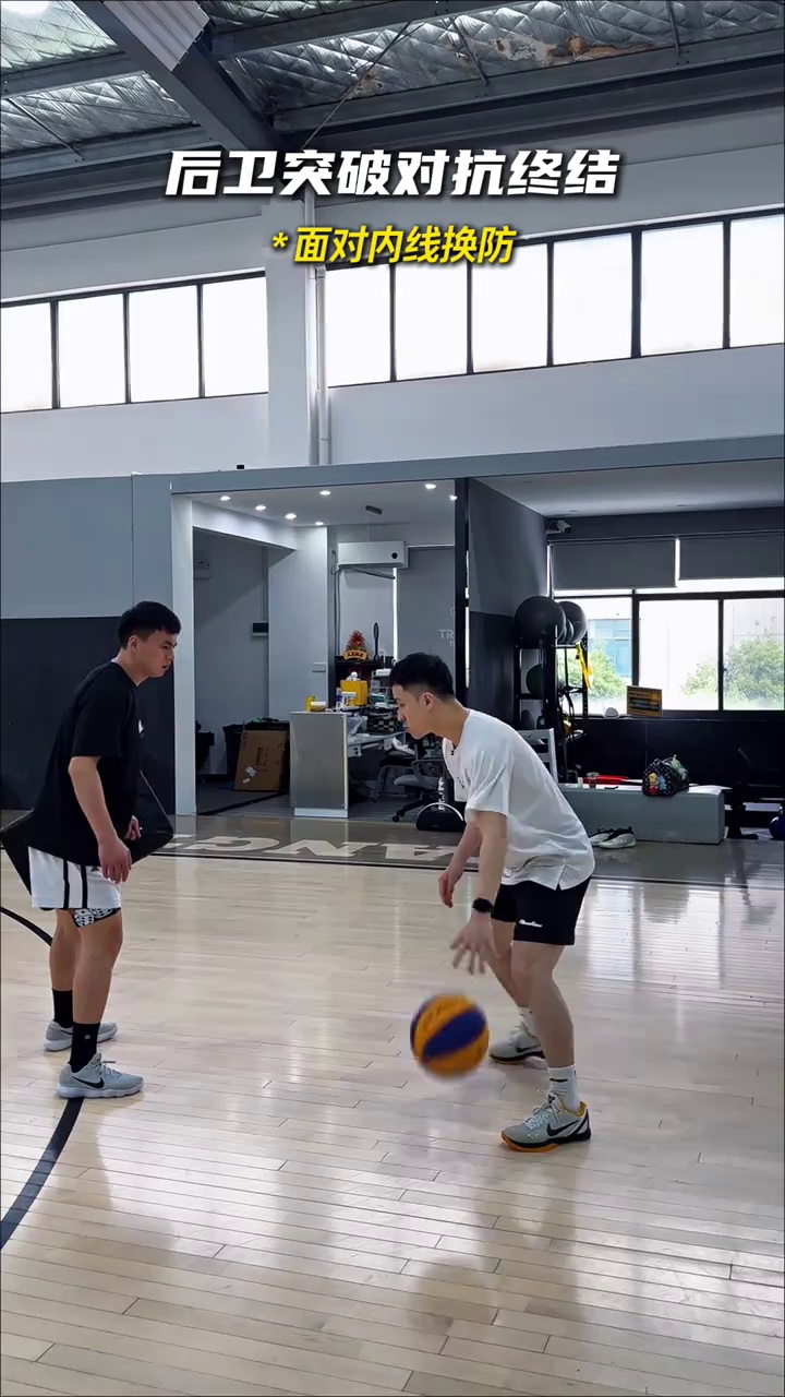 video-poster