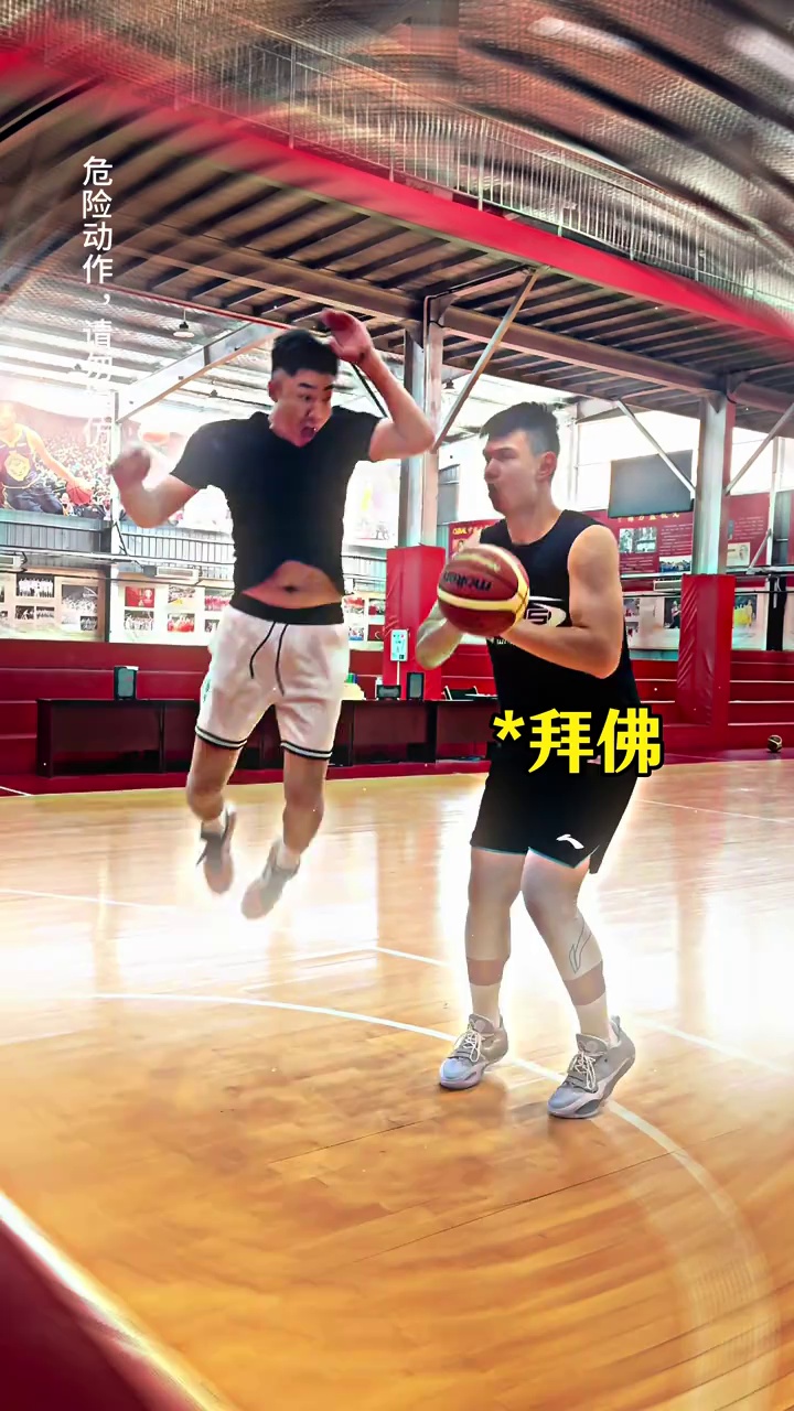 video-poster