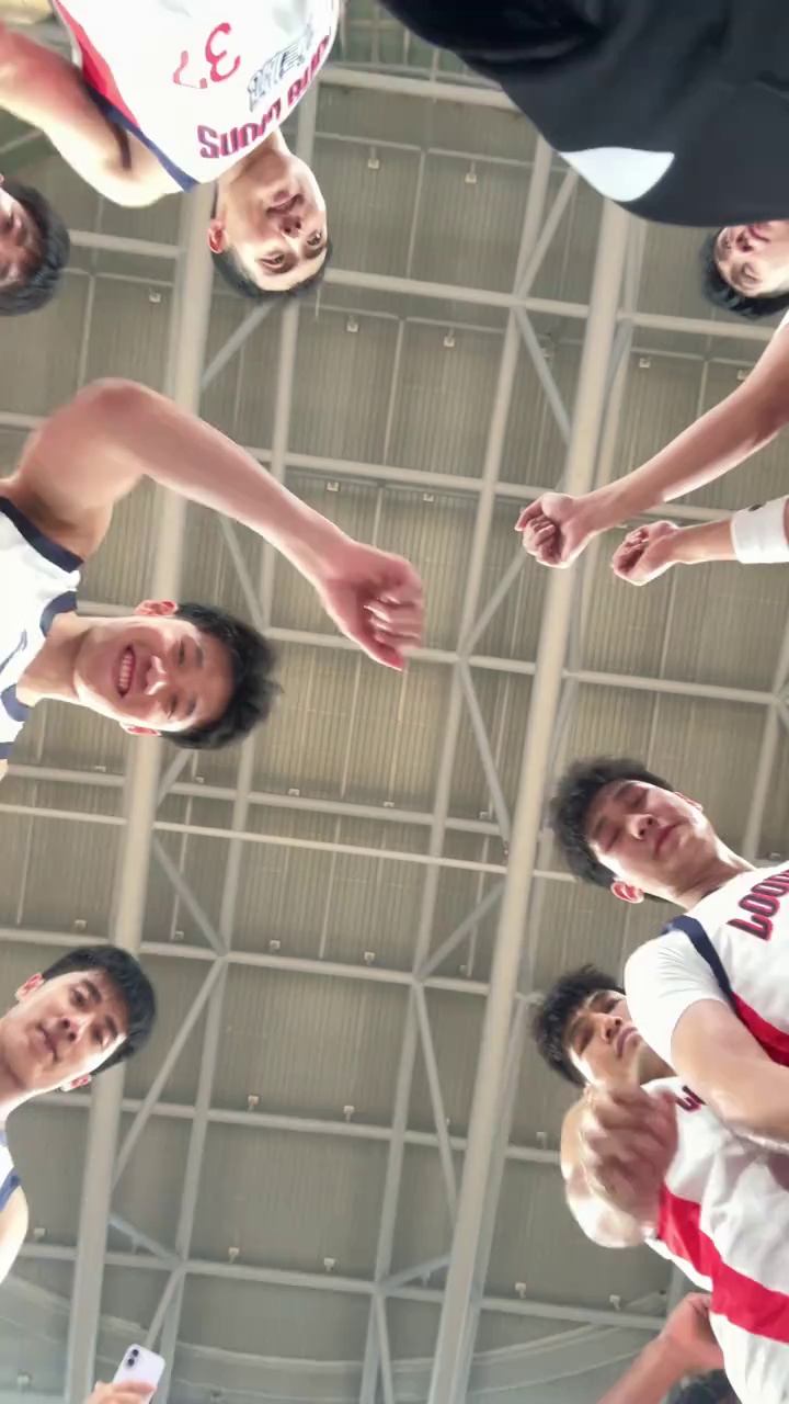 video-poster
