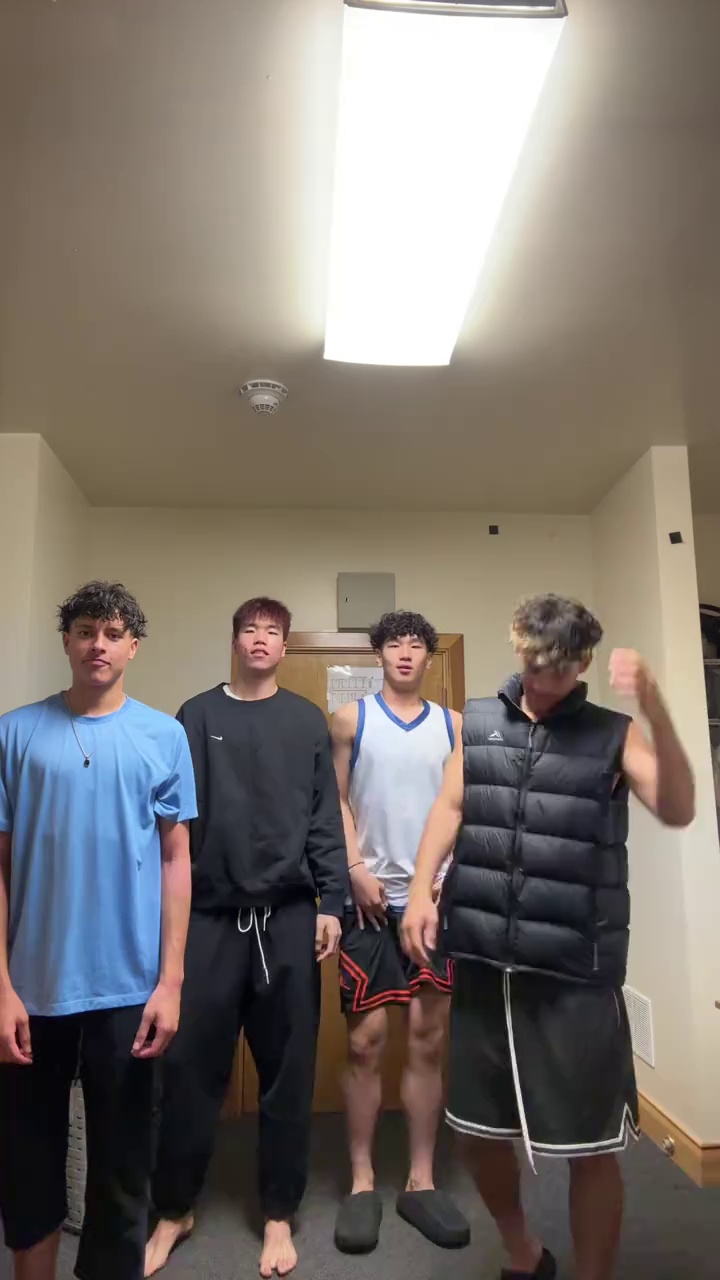 video-poster