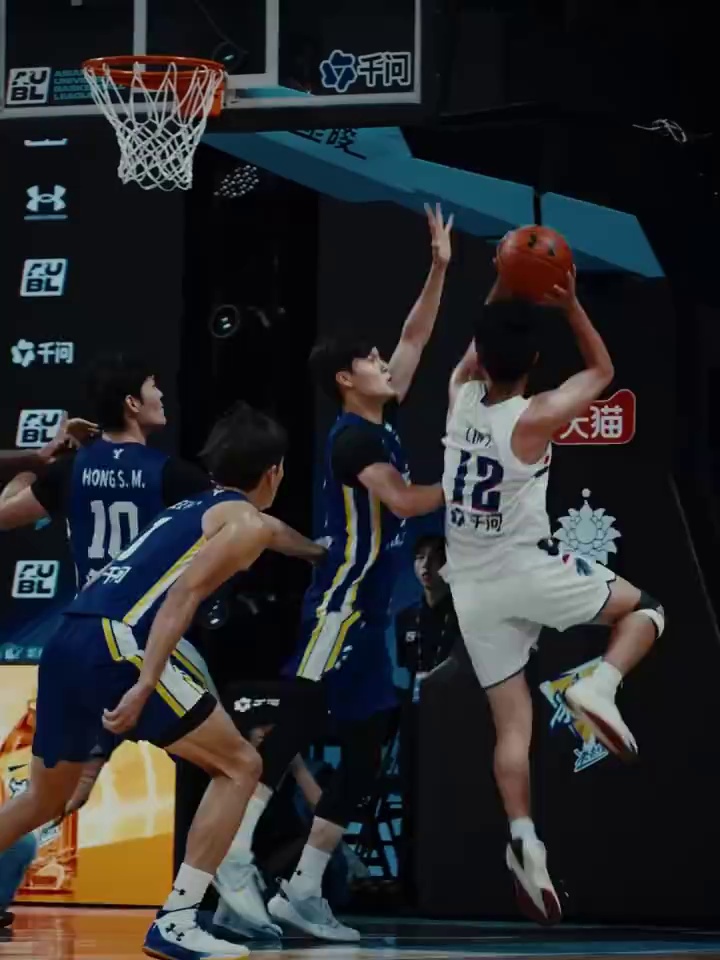 video-poster