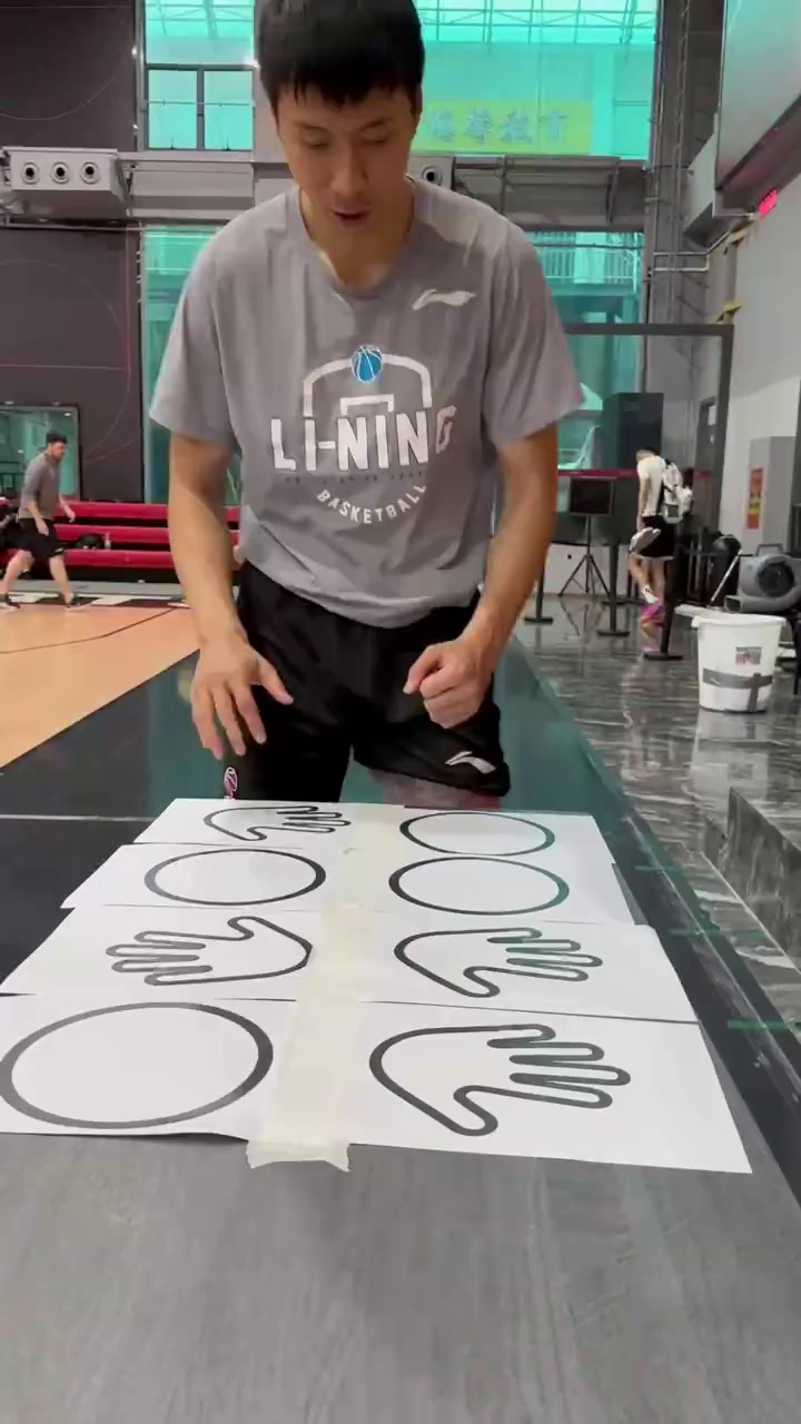 video-poster
