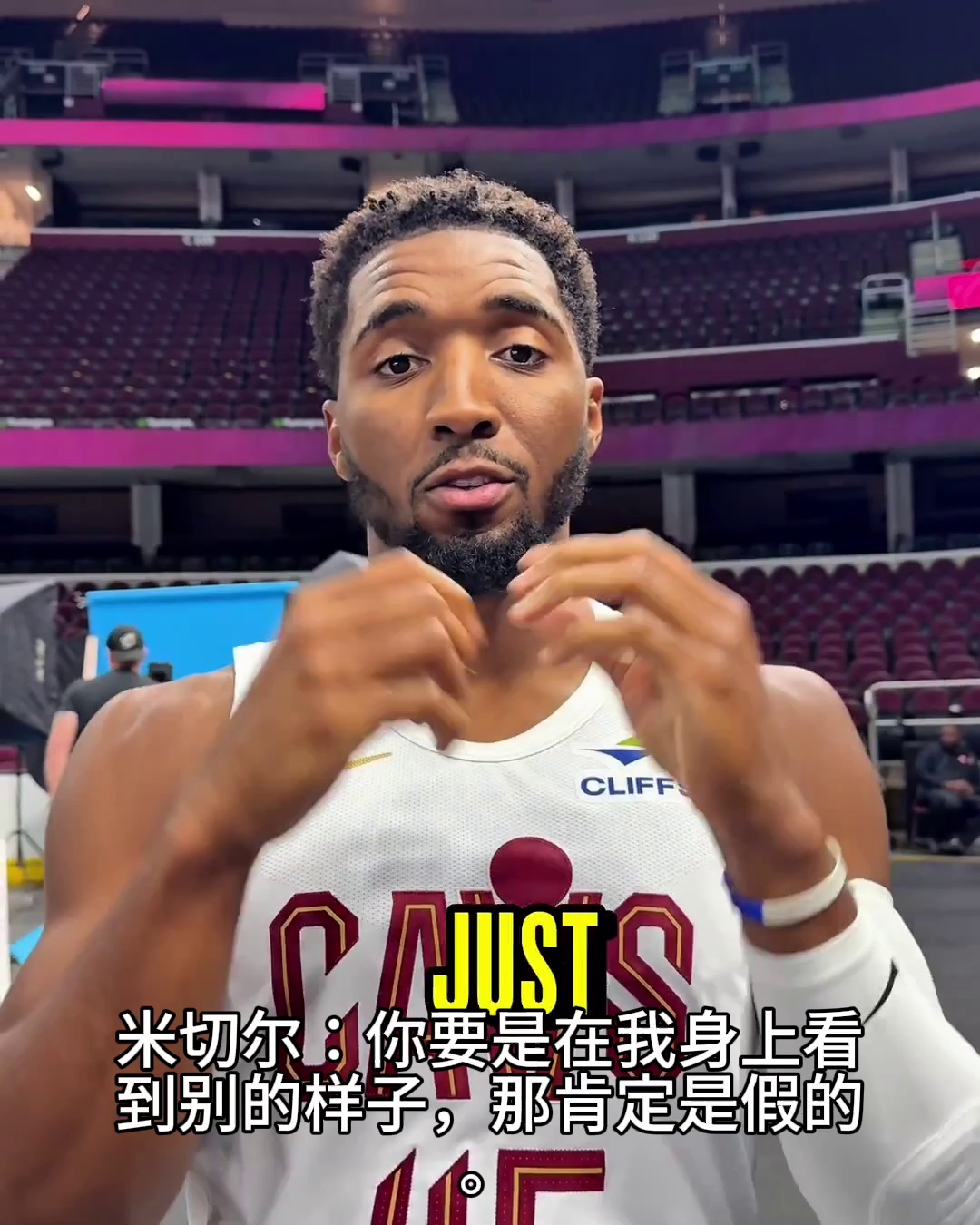 video-poster