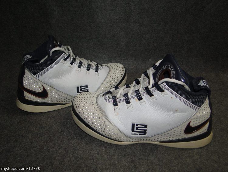 nike zoom soldier ii x 战士2 奥运色 42.5码