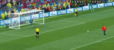 阿金费耶夫屡救险+扑两点，俄罗斯点球4-3总比分5-4淘汰西班牙