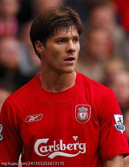 利物浦三大中场之一阿隆索,整个职业生涯来看是个怎样的球员_虎扑