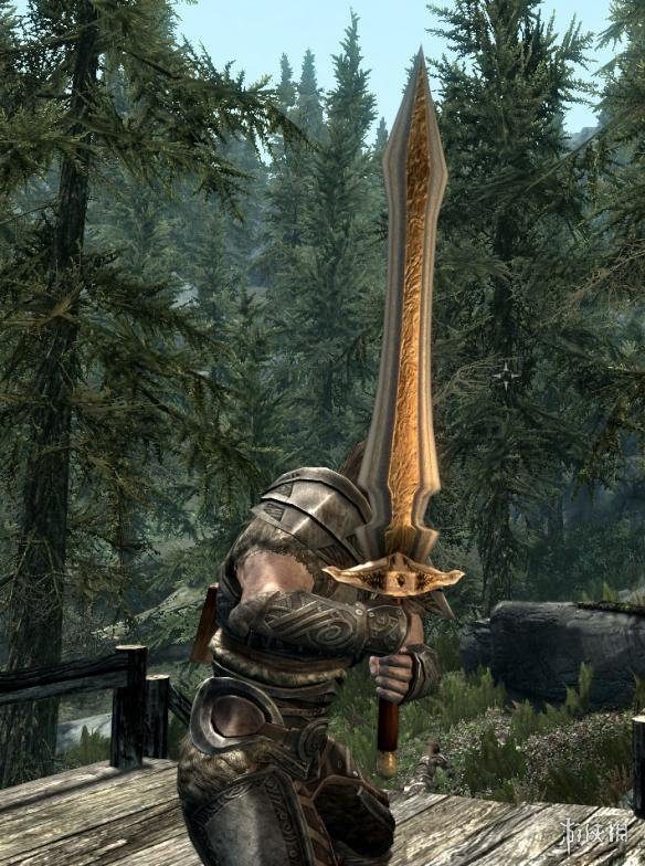 saber的持剑姿势为什么和欧洲大剑的不太一样?