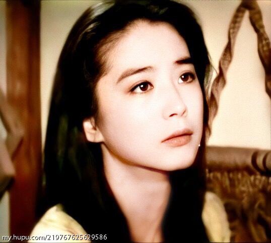 这几张林青霞20岁时候的颜值给几分?