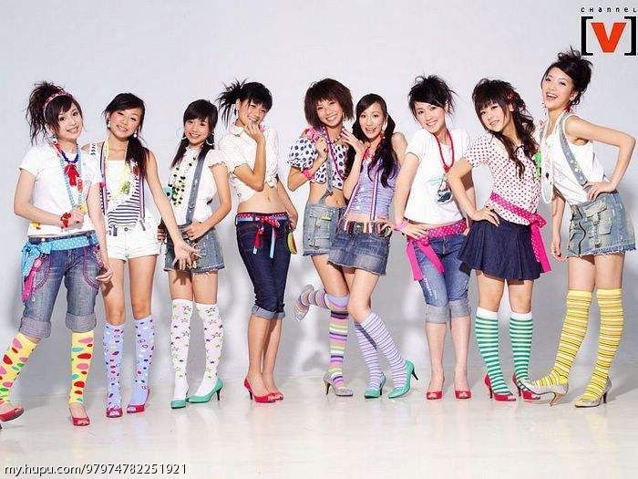 当年很火爆的黑涩会美眉,放在现在参加101能进前20吗?