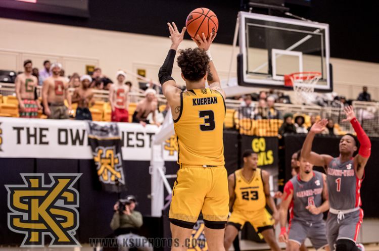 阿迪力牛逼,女篮姑娘也惊喜