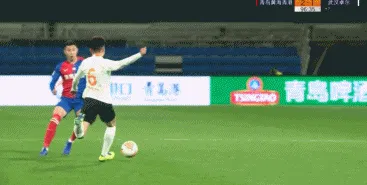 虎扑|青岛黄海总比分8-7逆转武汉卓尔成功保级 朱建荣救主