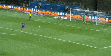 虎扑|青岛黄海总比分8-7逆转武汉卓尔成功保级 朱建荣救主