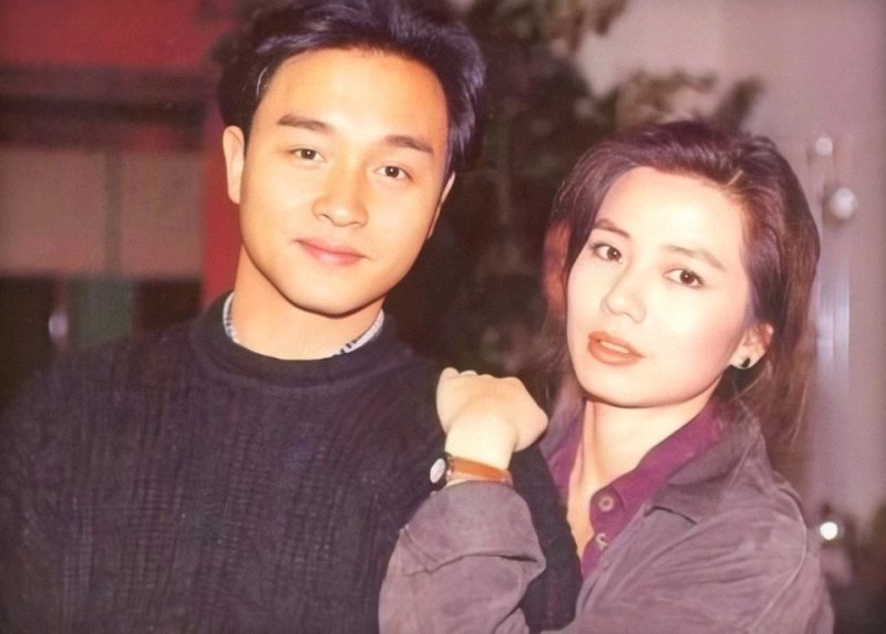 [图集分享]钟楚红 (71p,大流量慎点)