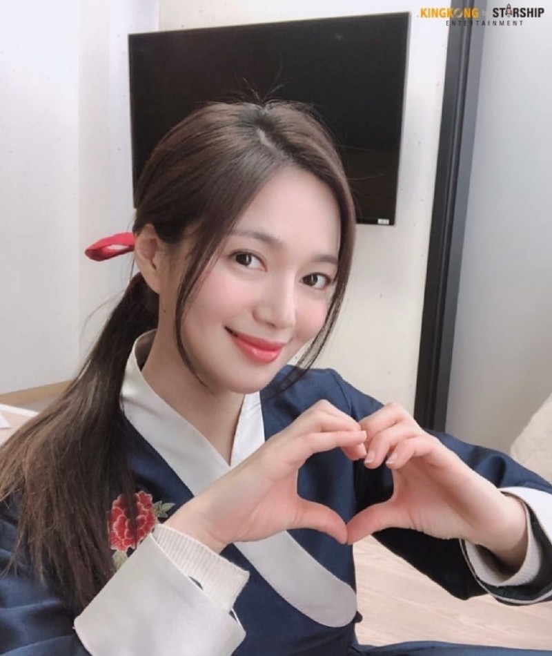 [图集分享]李伊利雅(73p,大流量慎点)