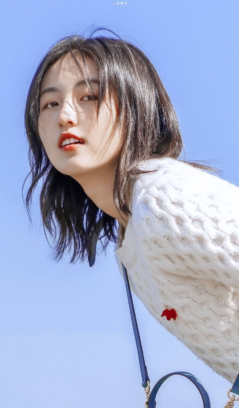 [图集分享]张子枫(85p,大流量慎点)