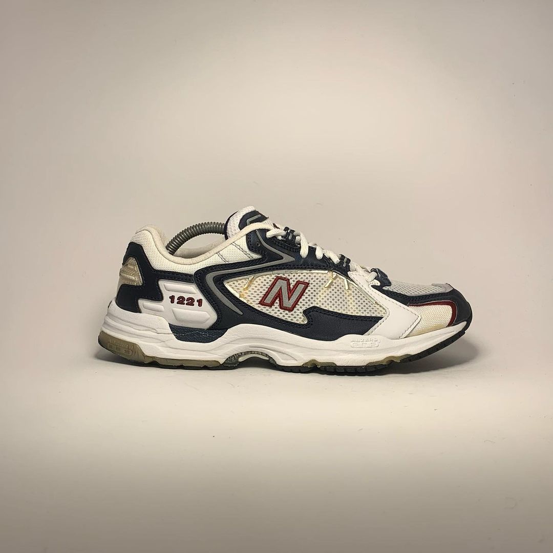 new balance 1221