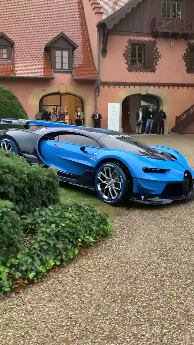 80升16缸1500马力的布加迪visiongt感受一下