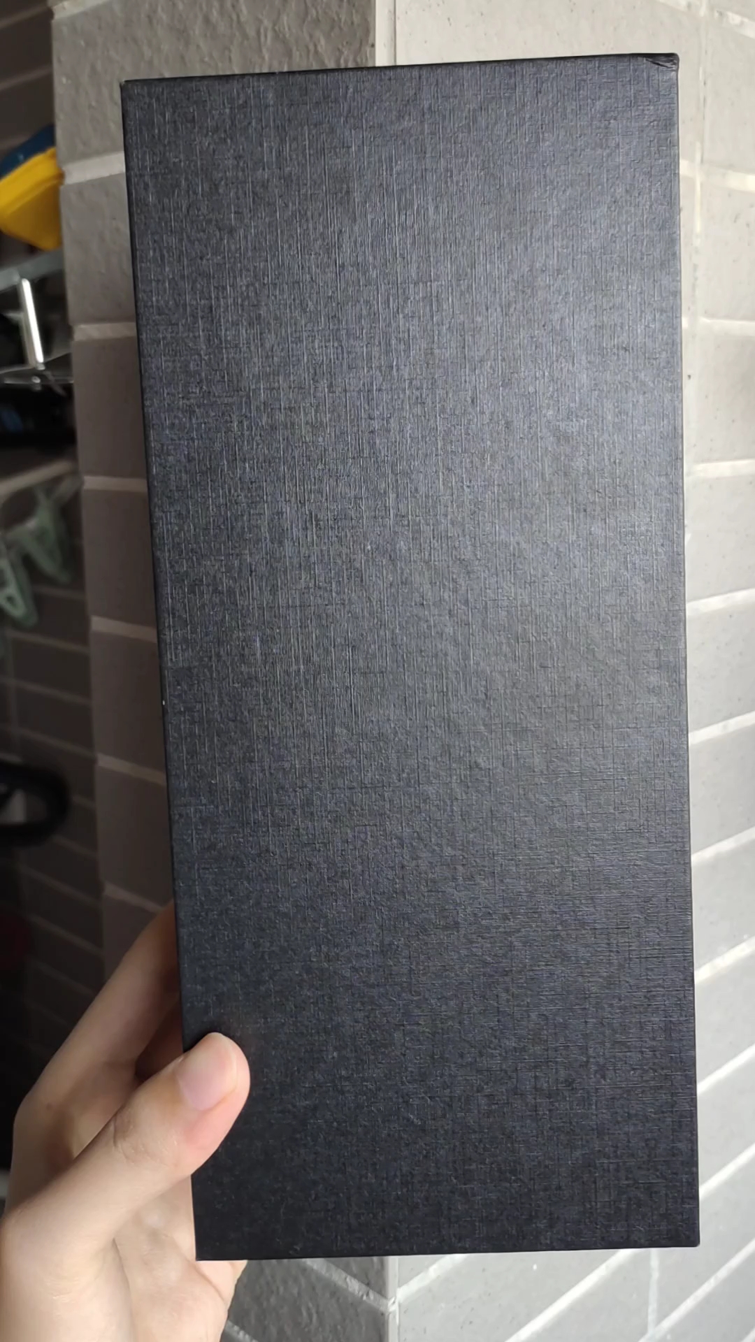 video-poster