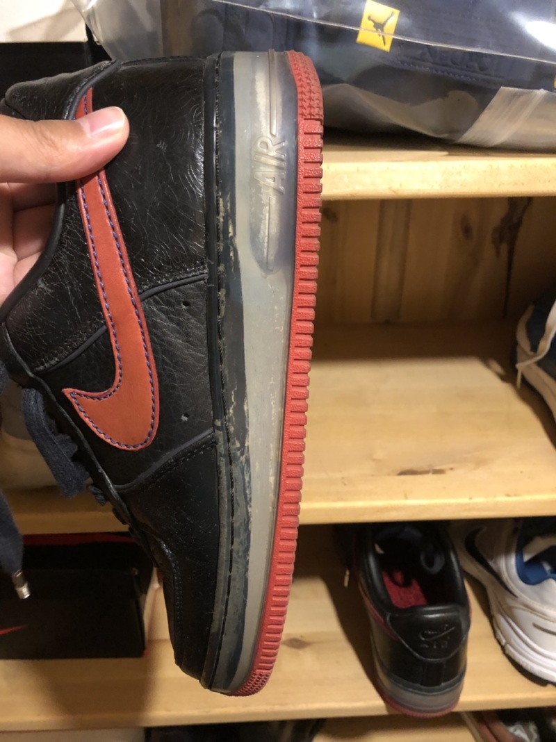 求助求助!07年25周年s纪巴黎af1 鞋底粉化