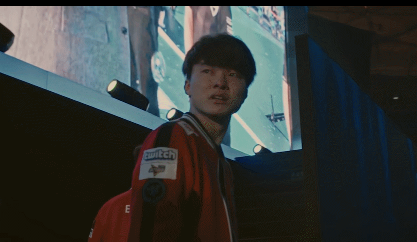 2019全球总决赛小组赛首日宣传片faker真正有资格坐在那个王座上的是