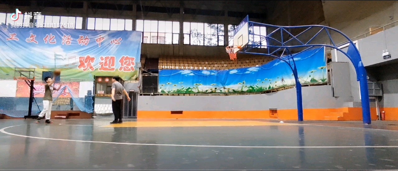 video-poster