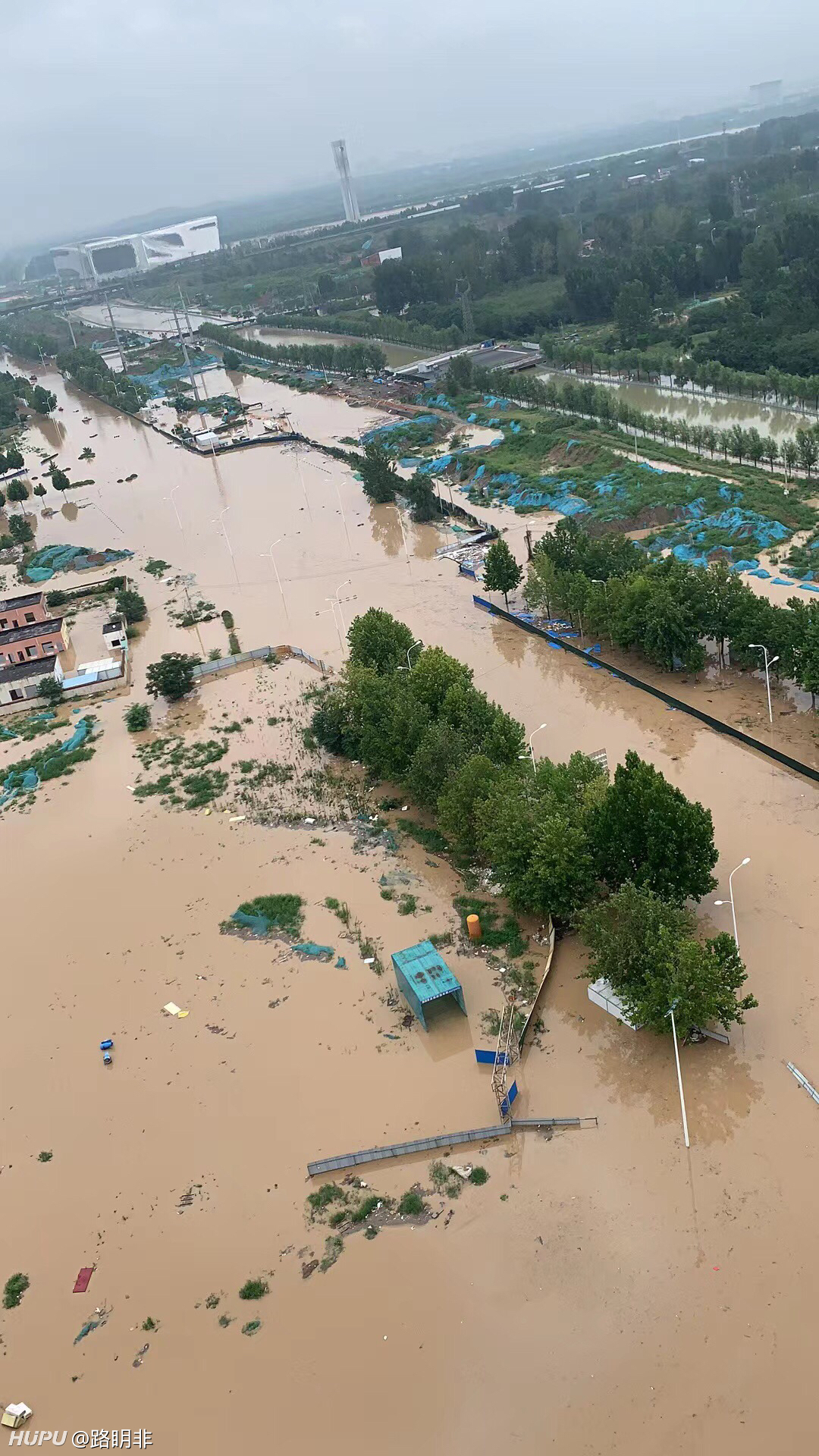 象湖南路郑信公园附近 步行街主干道 虎扑社区