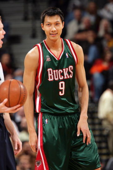 【精选篮球壁纸征集】第九期——易建联合集