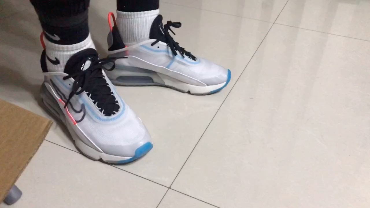 airmax2090这是不是气垫漏气了