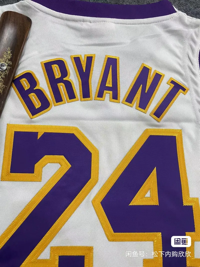 科比球衣
