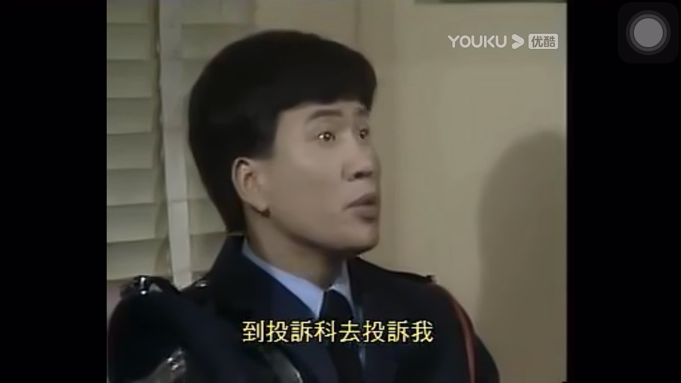 1986年,万梓良凭借电视剧《流氓大亨》中出色的演技,引起轰动.