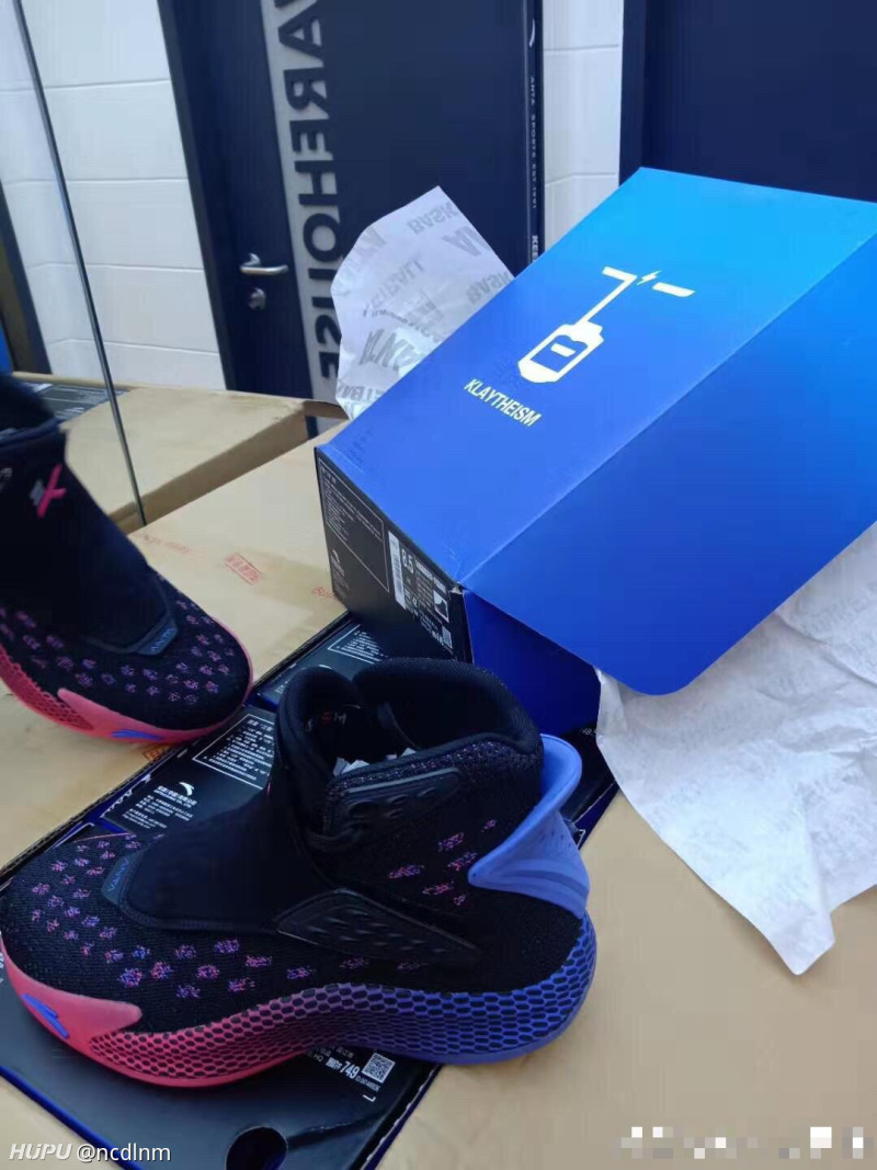 汤普森7号中国行和kt5鞋盒