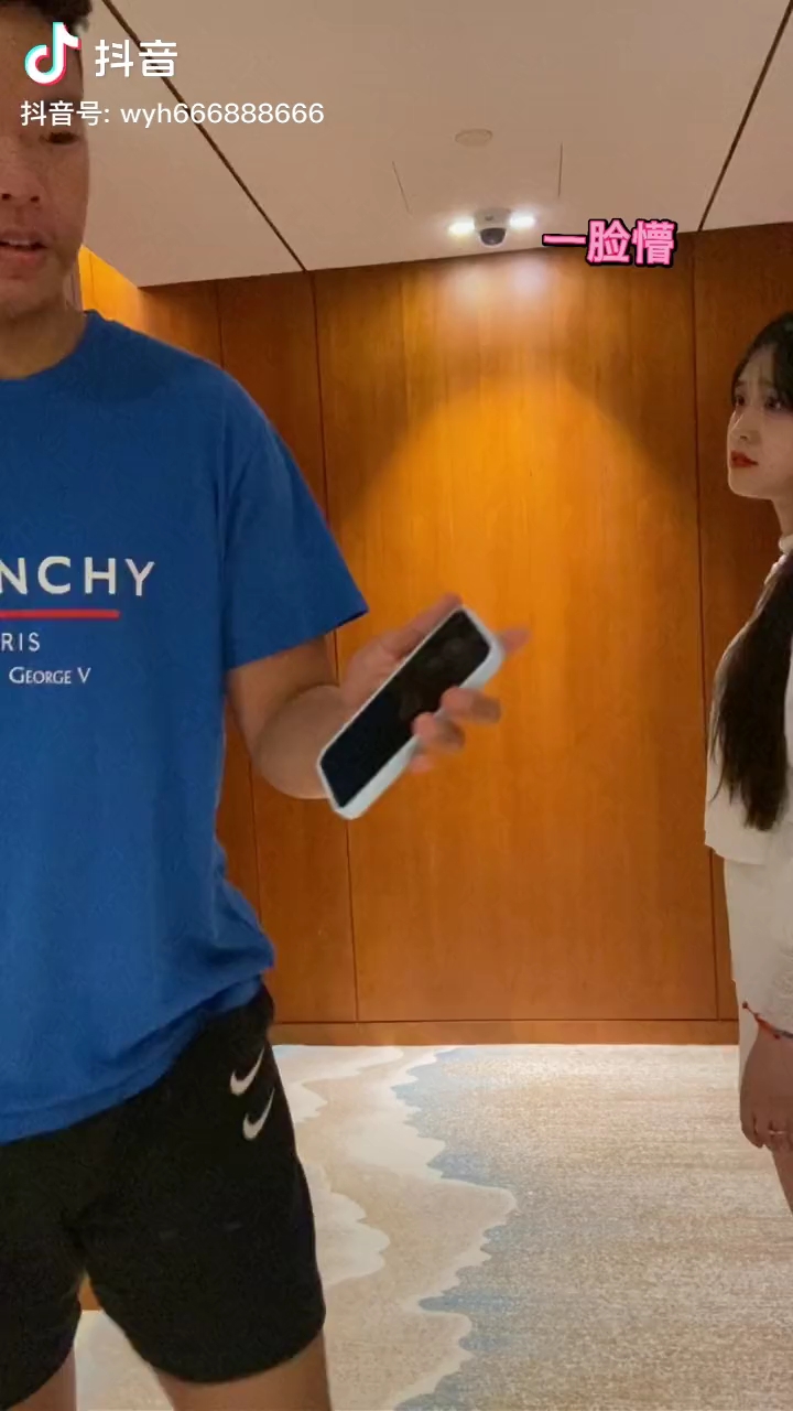 video-poster