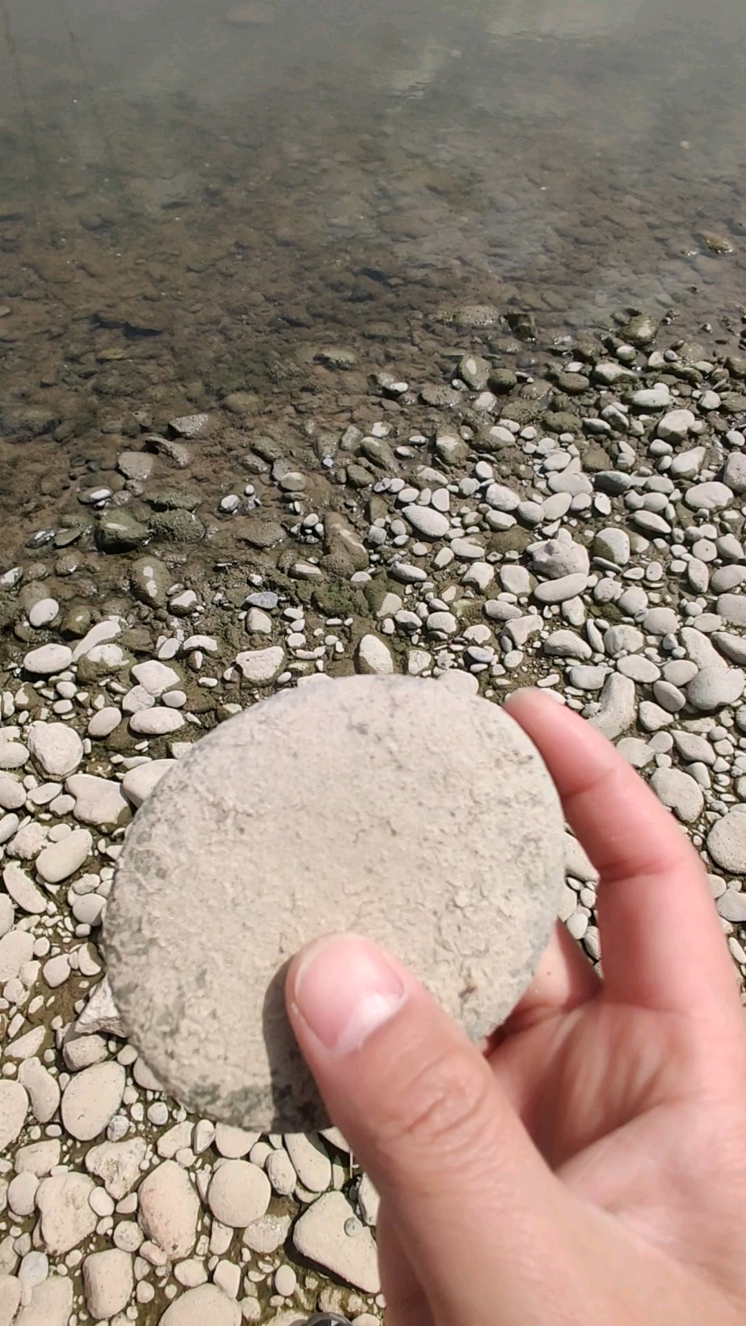 石头打水漂会上瘾