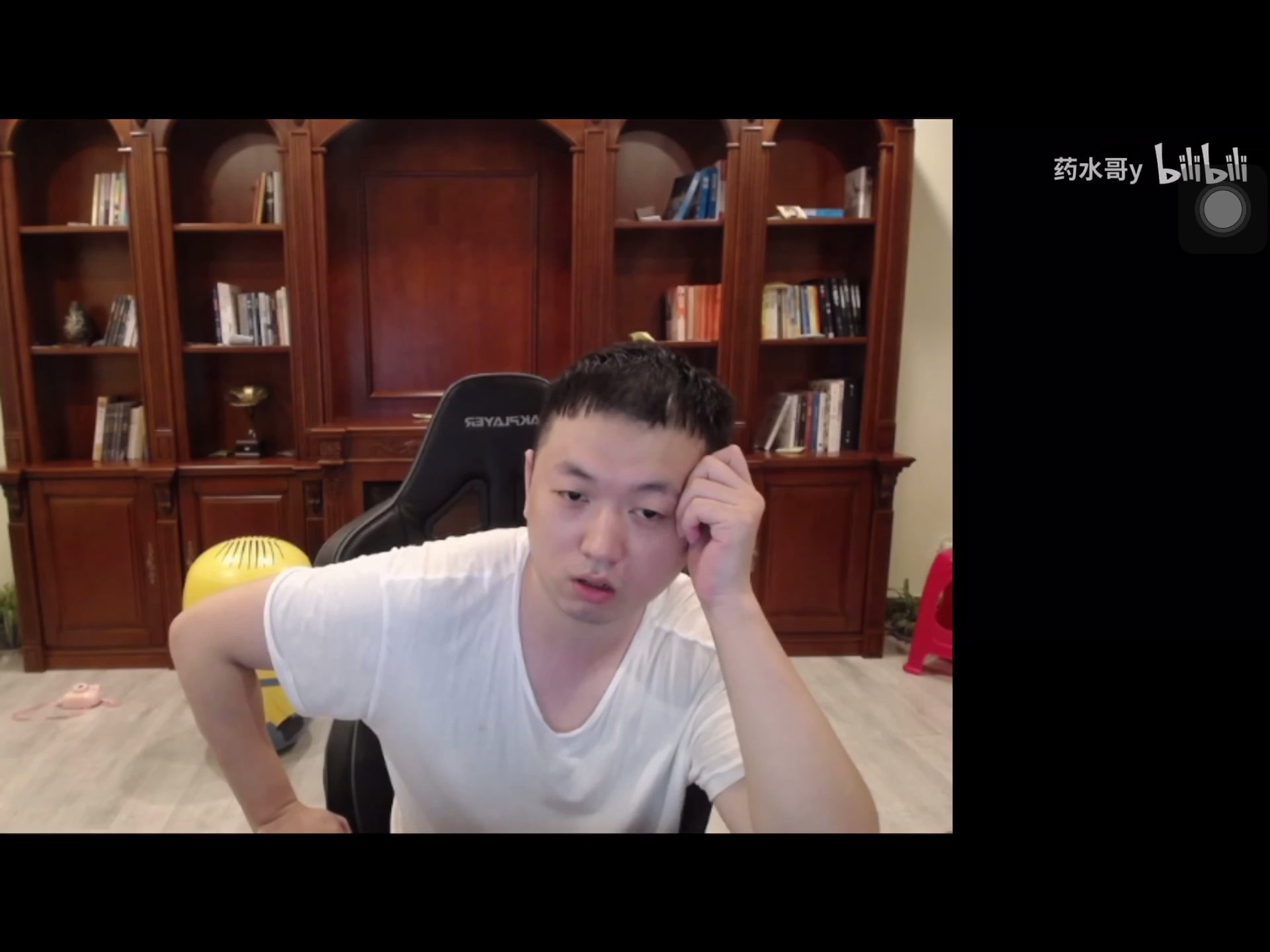 我是新说唱参赛选手药水哥今天来向jrs讨教来听听我的韵脚行不行福利