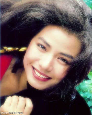 成龙主演电影中的女演员