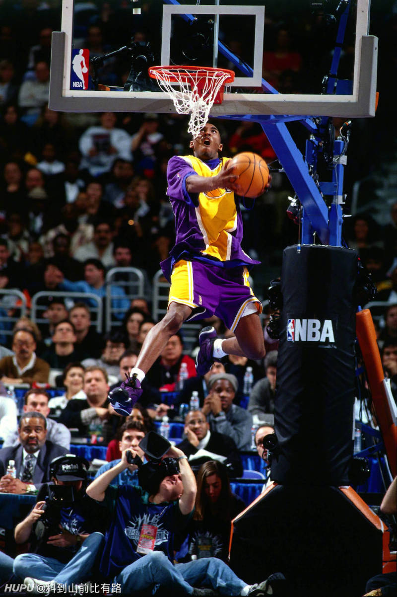 终于把你入了,97扣篮大赛的kobe bryant