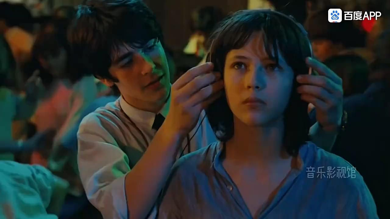 video-poster