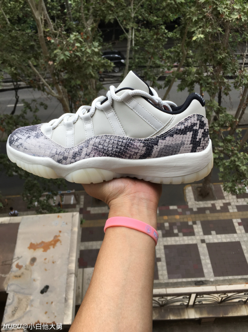 aj11白蛇开箱,实物比照片好看好多