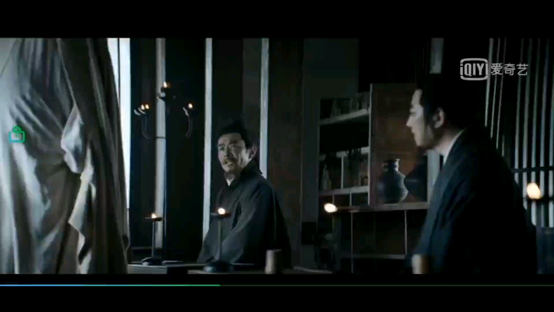video-poster