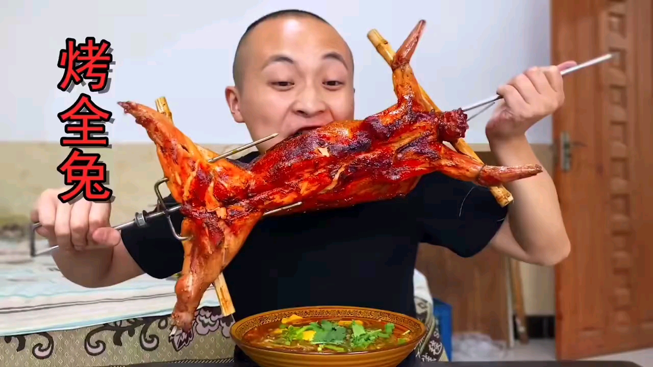 苗大冬现在在吃播界什么地位,我感觉比大骚做的香,吃的也香-美食区