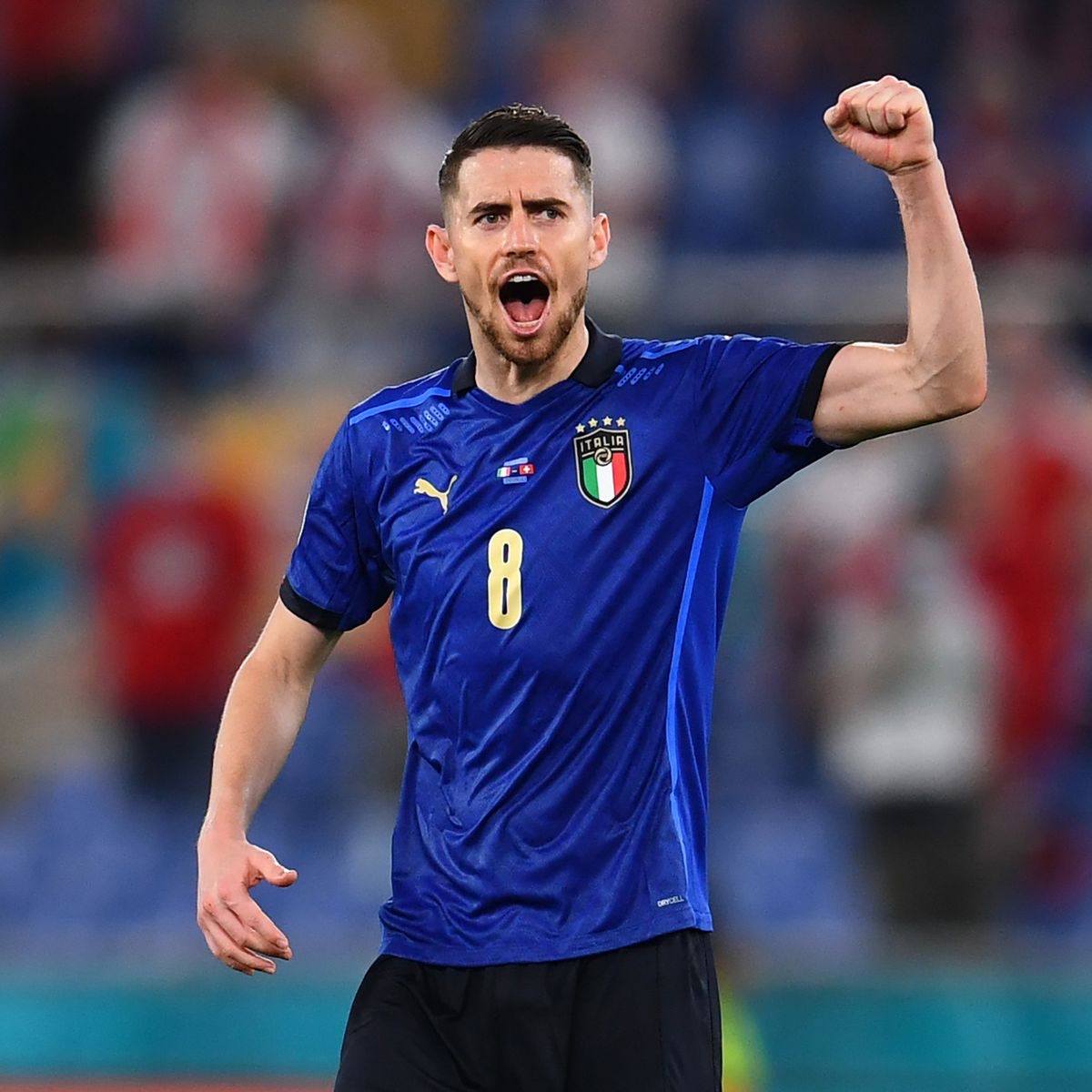 若日尼奥这要是待会坚持不住了意大利也真的顶不住了场面有点失控了