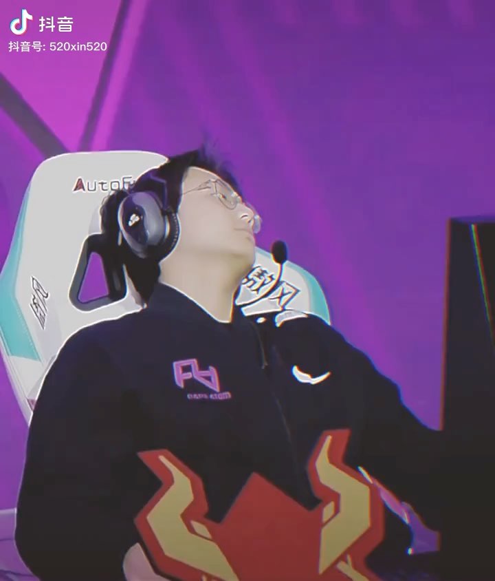 乐爷又有什么错呢他只是想去别人家过年罢了