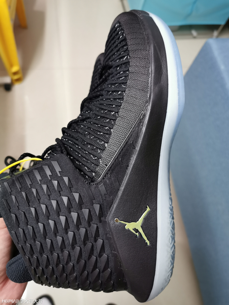 aj32黑猫,终于入手了.