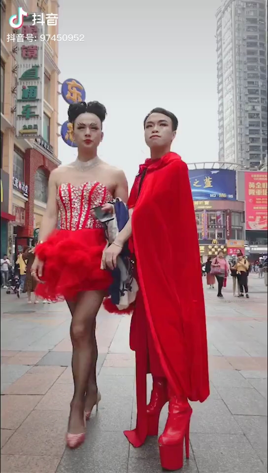 video-poster