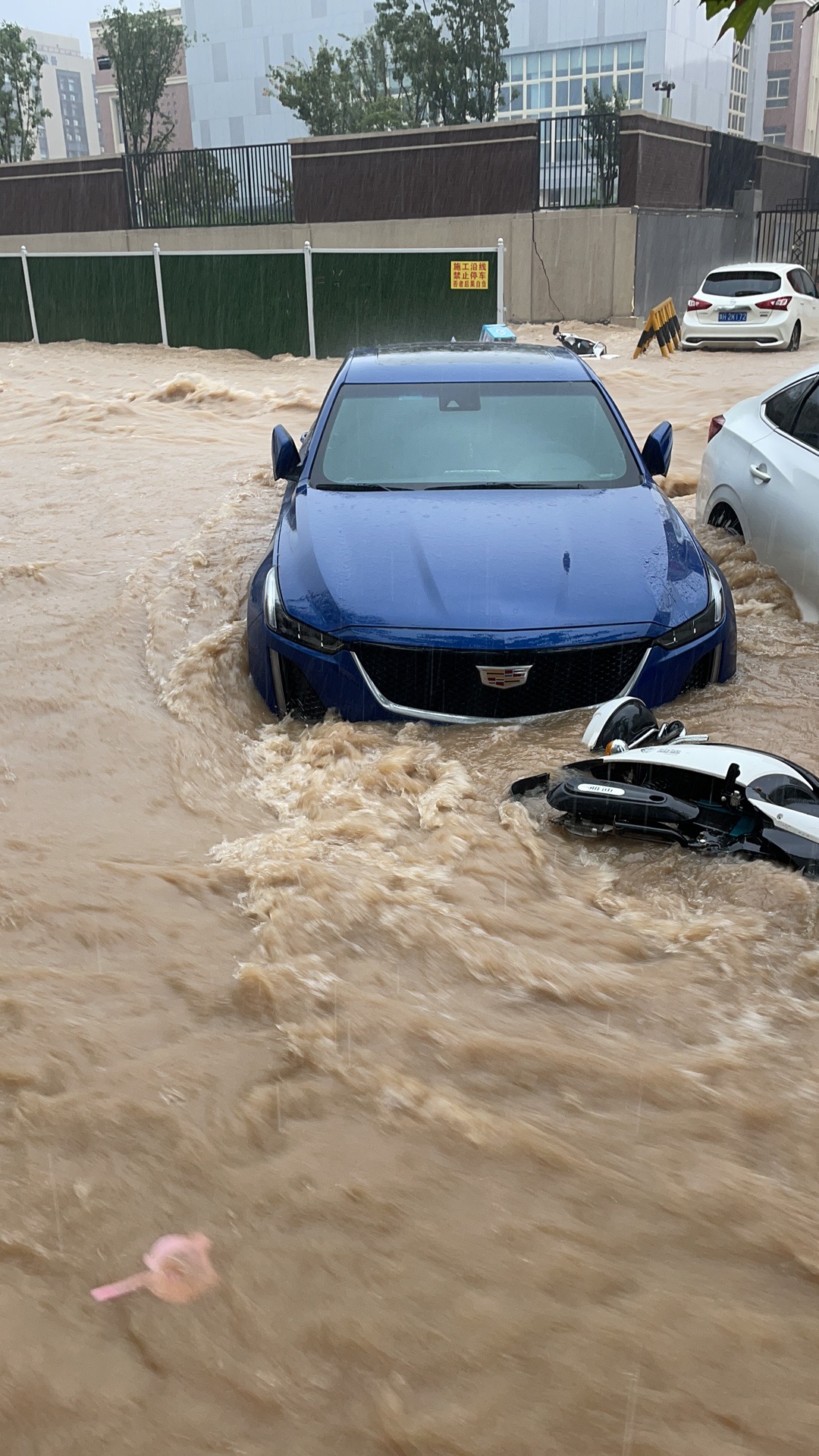 郑州jr车进水请问严重吗