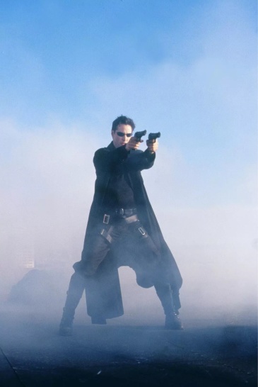 《黑客帝国》20周年华纳官方发布混剪 zt