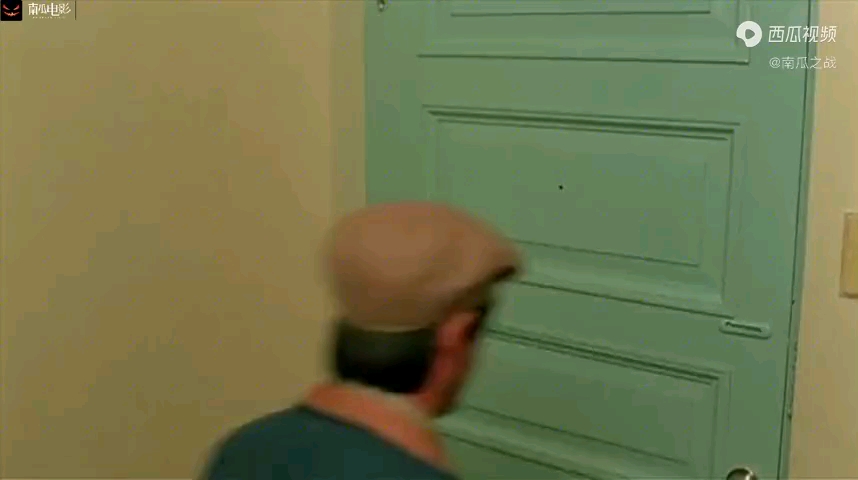video-poster