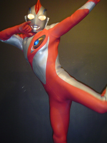 nice奥特曼有多n