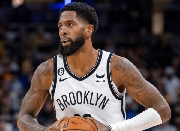 流言板罗伊斯奥尼尔谈合同转为全额保障坚持不懈并继续前进