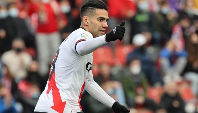 老虎法尔考替补登场现场马竞球迷掌声雷动